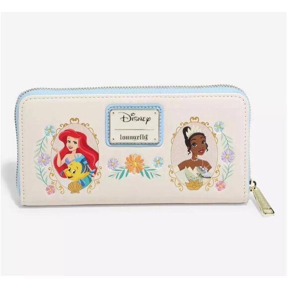 Loungefly Disney Princess Glitter Portraits Zip Wallet NWT - Picture 3 of 4